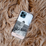 Modernes Foto Rosa und Grau Persönlicher Name iPhone 11Pro Max Hülle<br><div class="desc">Modernes Foto Rosa und Grau Persönlicher Name</div>