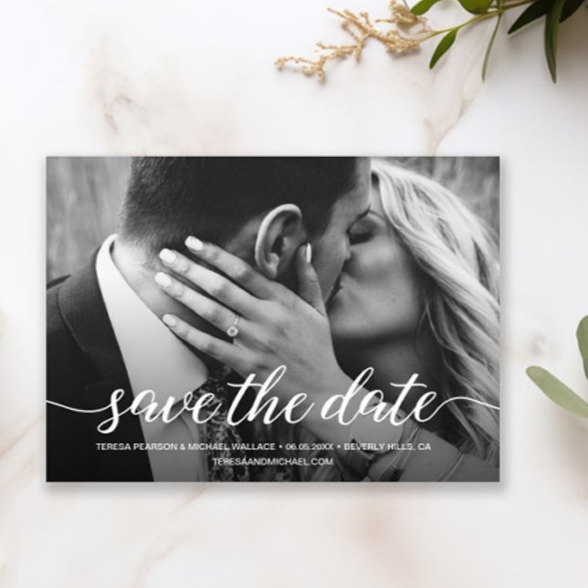 Modernes Foto Save the Date der Verlobung (Elegant white overlay Save the date script custom photo card.)