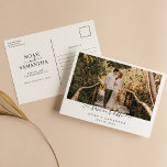 Modernes Foto Save the Date Hochzeit Minimalistisc Postkarte<br><div class="desc">Modernes Foto Save the Date Hochzeit Minimalistische Postkarte. Einfach personalisieren,  indem Sie jede Information ersetzen. Bitte laden Sie horizontale/landschaftliche Fotos hoch. Stellen Sie sicher,  dass Sie die Vorschau vor dem Hinzufügen zum Warenkorb Karo haben. (Foto von Jonathan Borba von Pexels)</div>