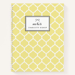 Modernes Gelbes Quatrefolienmuster Personalisiert Notizbuch
