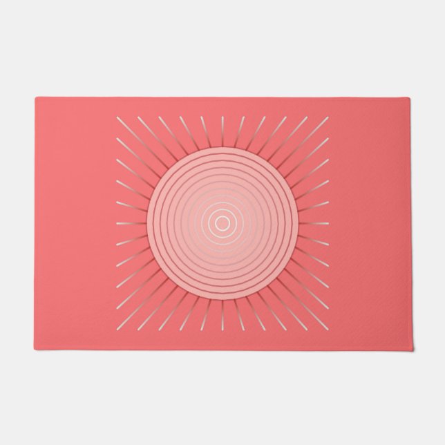 Modernes geometrisches Sunburst, tiefes Korallenro Fußmatte (Vorderseite)