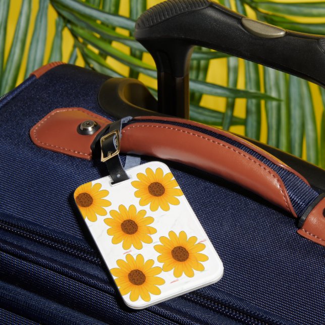 Modernes Gepäckanhänger für Reisende mit Blumenmus (Vorderseite Insitu 1)