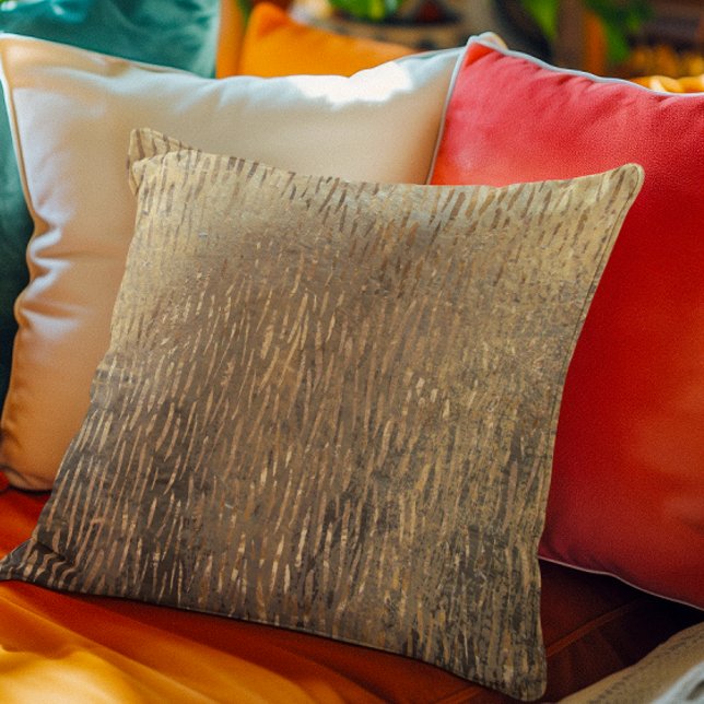 Modernes gestörtes Metallgoldmuster - Regen Kissen (Von Creator hochgeladen)