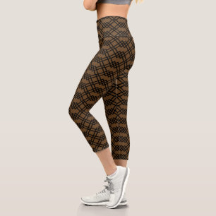 Modernes Gitter Geometrisches Schwarz und Schokola Capri Leggings