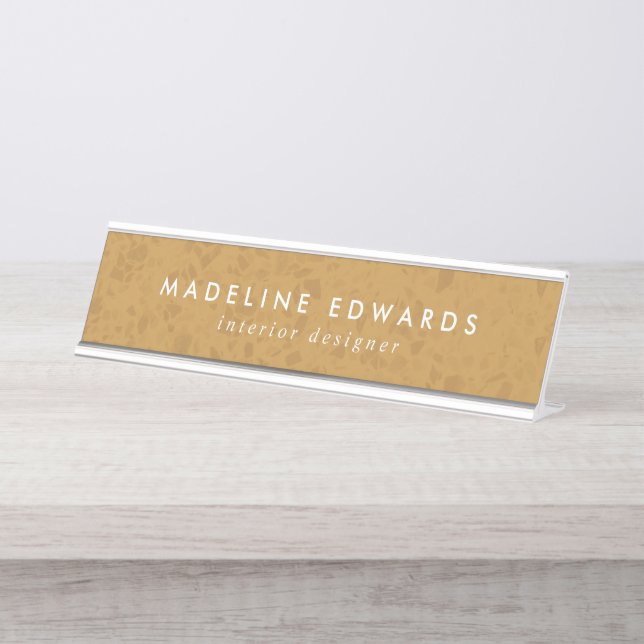 Modernes Gold Terrazzo Personalisierter Schreibtis Schreibtischnamensplakette (Vorderseite )