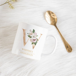 Modernes Gold Watercolor Blume Letter W | Monogram Kaffeetasse