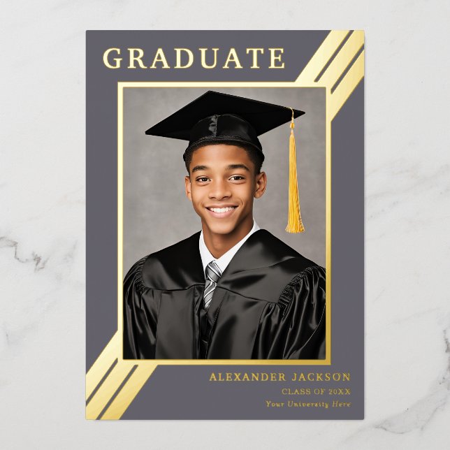 Modernes Grad Foto Grau und Gold Folieneinladung (Vorderseite)