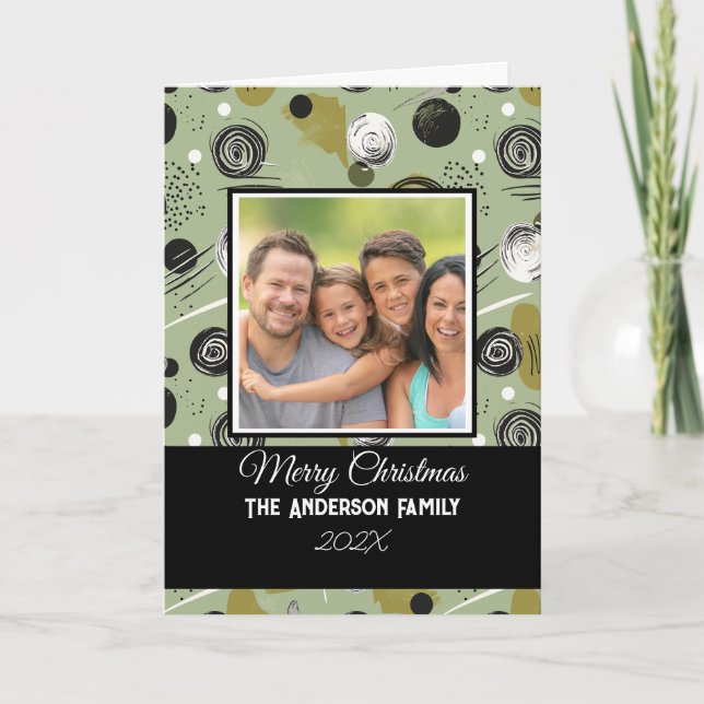 Modernes Green Boho Abstrakte Weihnachtsfamilie Fo Karte (Vorderseite)