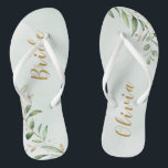 Modernes Grün Goldene geometrische Personalisierte Flip Flops<br><div class="desc">Rustikales botanisches Blattgrün-Design mit personalisiertem Namen,  schlicht und elegant,  großartige personalisierte Geschenke für BrautAlle passenden Stücke in Kollektion</div>