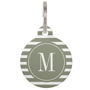 Modernes Grün und Weiß Streifen mit Monogramm Haustiermarke