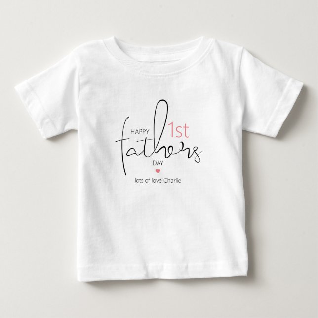 Modernes Happy First Vathers Day Baby Baby T-shirt (Vorderseite)