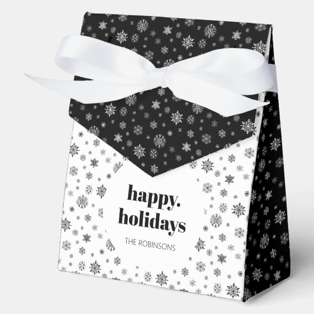 Modernes Happy Holiday Schwarz-weiß Snowflake Must Geschenkschachtel (Vorderseite)