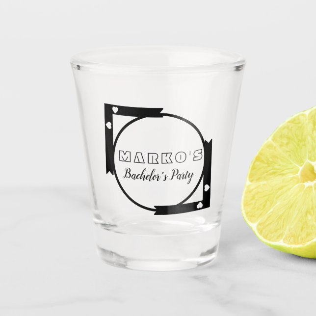 Modernes Heart Frame Logo Bachelor Party Shooting  Schnapsglas (Vorderseite)