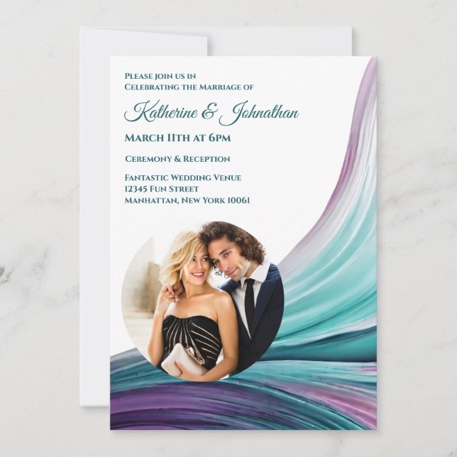 Modernes Hochzeitsszenario mit Lila und Aquamarine Einladung (Vorderseite)