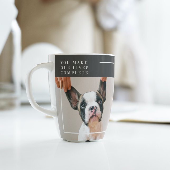 Modernes Hundebahn-Foto | Hundeschrift Milchtasse (Von Creator hochgeladen)