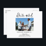 Modernes kalligrafisches Foto - Wir haben eine neu Postkarte<br><div class="desc">Personalisierte Bewegung Ankündigung neue Zuhause-Foto Wir haben neue Adresse Änderung der Postkarte verschoben</div>