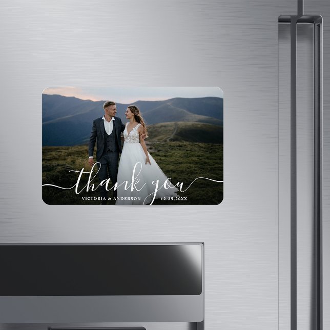 Modernes kalligraphisches Hochzeitsstipendium Foto Magnet (Von Creator hochgeladen)