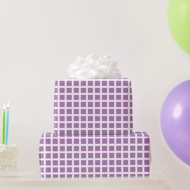 Modernes kariertes Lavendelmuster Geschenkpapier (Partygeschenke)