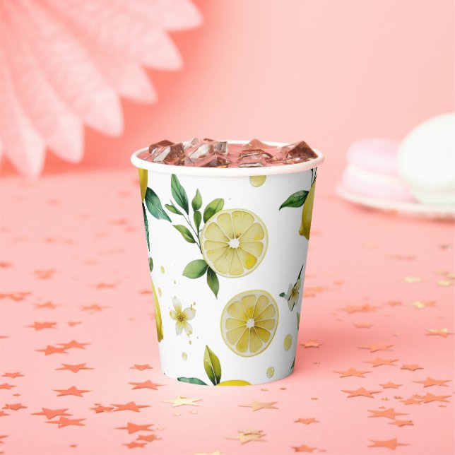 Modernes lemonblaues Blumenskript-Brautparty Pappbecher (Insitu)