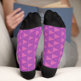 Modernes Lila Dreieck-Muster Socken
