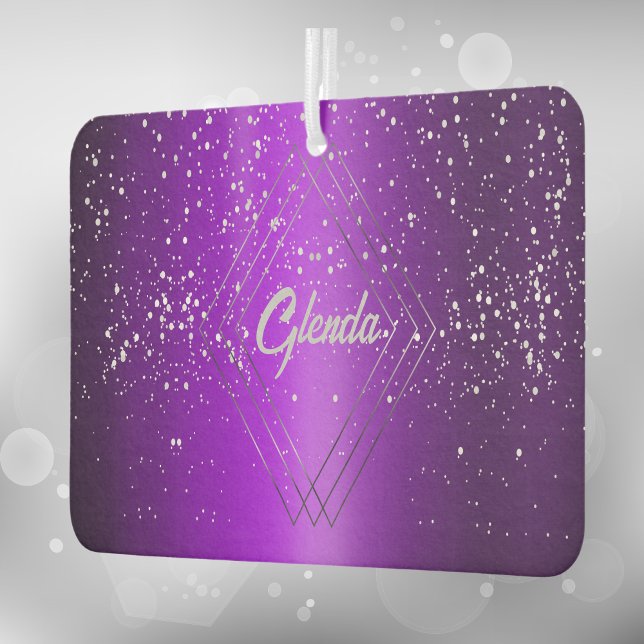 Modernes, Lila gebürstetes Metall mit Silver Monog Autolufterfrischer (Von Creator hochgeladen)