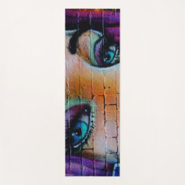 Modernes Lila Graffiti Girl Yogamatte