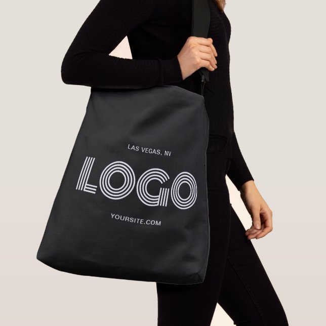 Modernes Logo für Schwarze und Weiße Unternehmen Tragetaschen Mit Langen Trägern (Von Nahem)