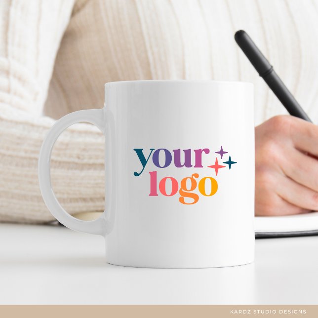 Modernes Logo mit weißer Markenbezeichnung Kaffeetasse (Mug shown in 11 oz. Choose between 11 oz and 15 oz mug.)