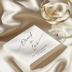 Modernes Minimal Betrunken in der Liebe Whimsical Serviette