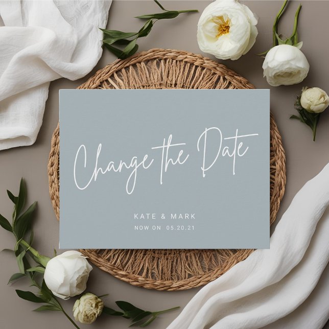 Modernes Minimalblau verändert die Ankündigung Postkarte (Von Creator hochgeladen)