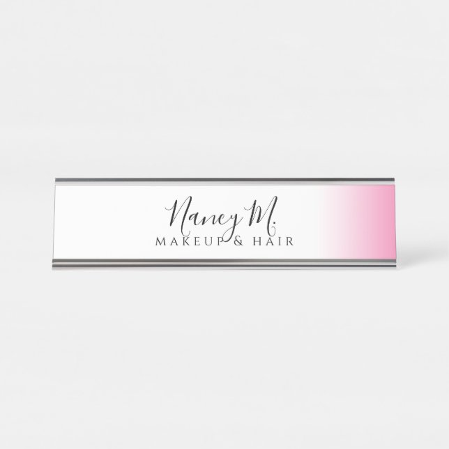 Modernes minimales Gefälle rosa weiße Make-up & Ha Schreibtischnamensplakette (Vorderseite )
