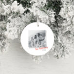 Modernes, minimales Weihnachts-Vintages Foto Keramik Ornament<br><div class="desc">Moderne minimale Weihnachtszeit Vintage Indie Foto Urlaubsornament</div>
