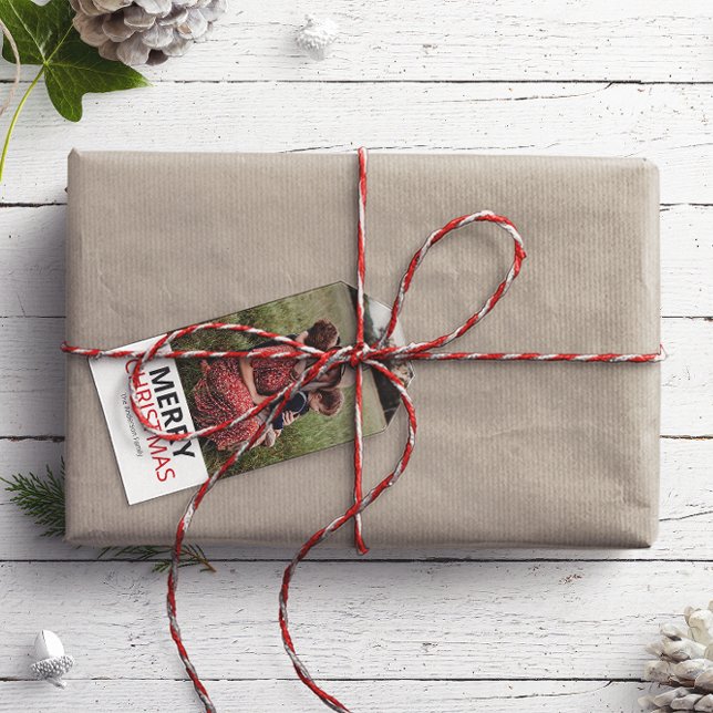 Modernes Minimales Weihnachtsfamilien-Foto Geschenkanhänger (Von Creator hochgeladen)