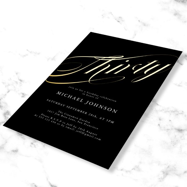 Modernes Minimalistisches 30-Schwarzes Gold 30. Ge Folieneinladung (Mockup view)