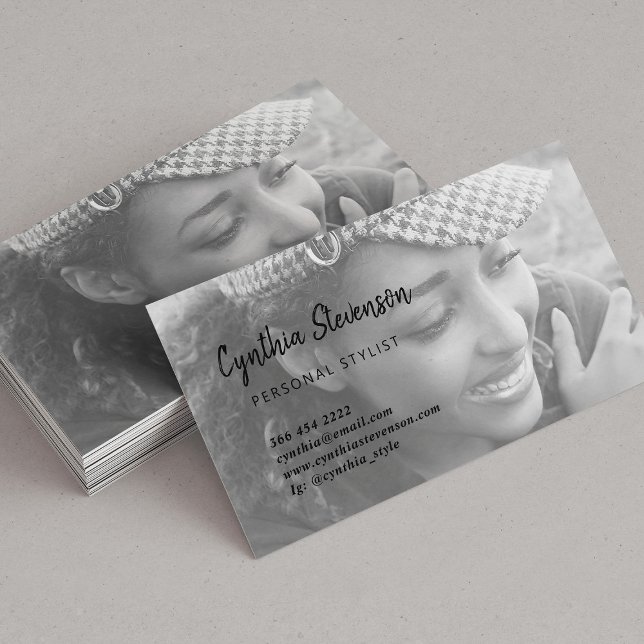 Modernes, minimalistisches berufliches Foto Visitenkarte (Von Creator hochgeladen)