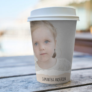 Modernes Minimalistisches Foto und personalisierte Pappbecher