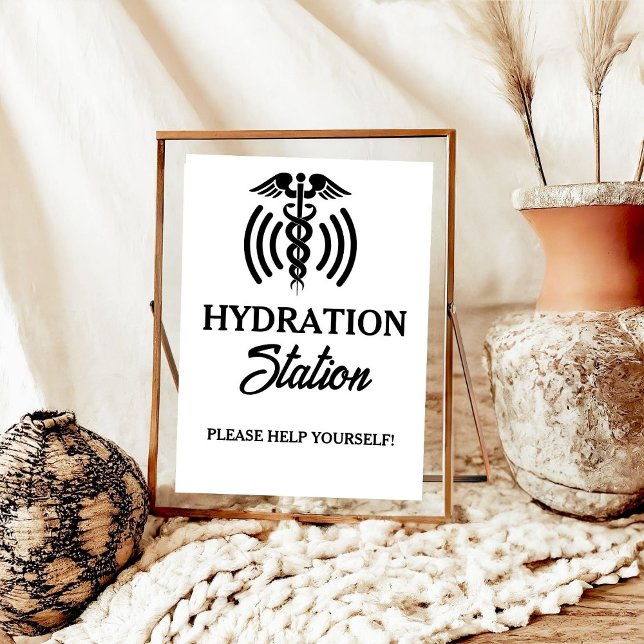 Modernes Minimalistisches medizinisches Abschluss  Poster (Von Creator hochgeladen)