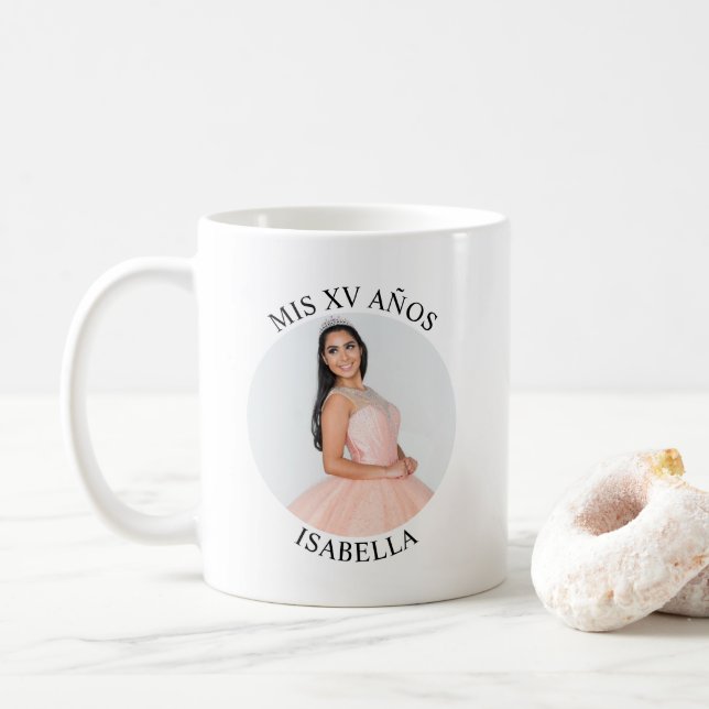 Modernes Minimalistisches Mis XV Años Round Foto Kaffeetasse (Mit Donut)