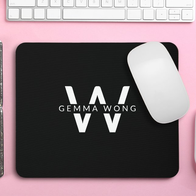 Modernes Minimalistisches Monogramm Mousepad (Von Creator hochgeladen)