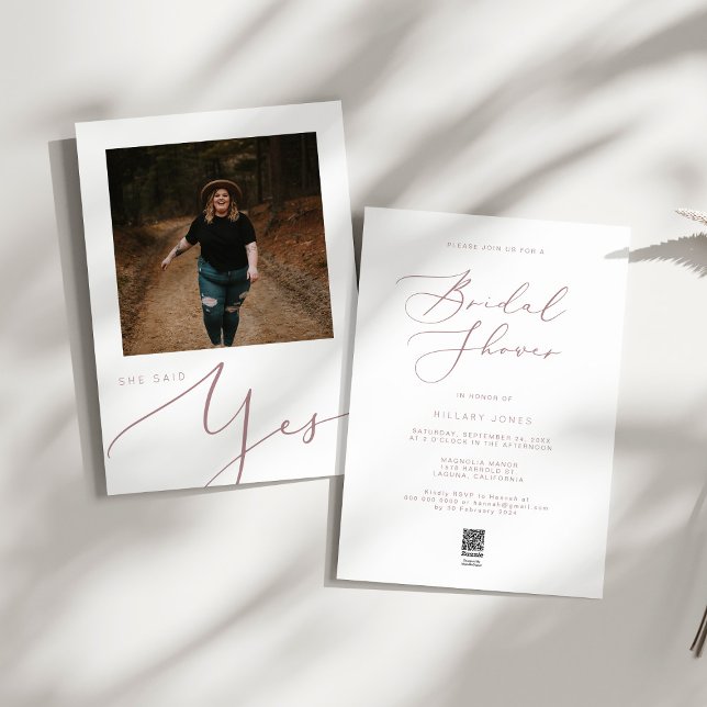 Modernes Minimalistisches Rose Gold Brautparty Einladung (Von Creator hochgeladen)