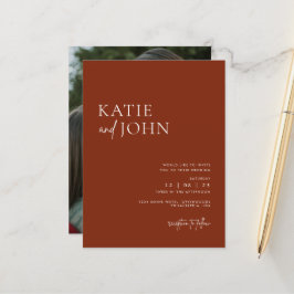 Modernes Minimalistisches Terracotta Boho Wedding  Ankündigungspostkarte