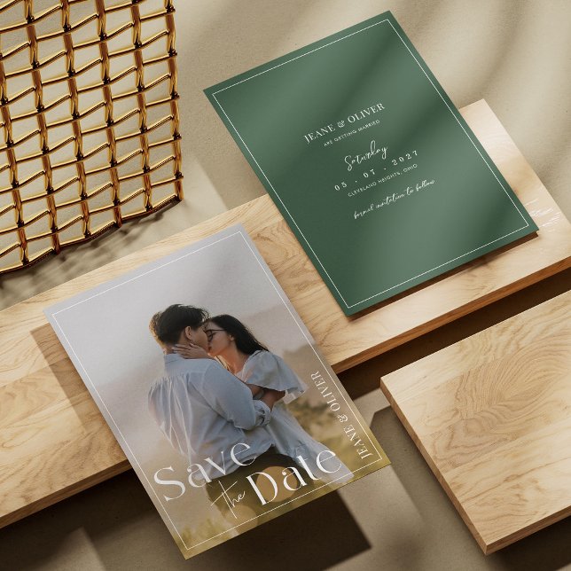Modernes Minimalistisches und elegantes waldgrünes Save The Date (Personalized Modern Minimalist and Elegant Forest Green Photo Save The Date)