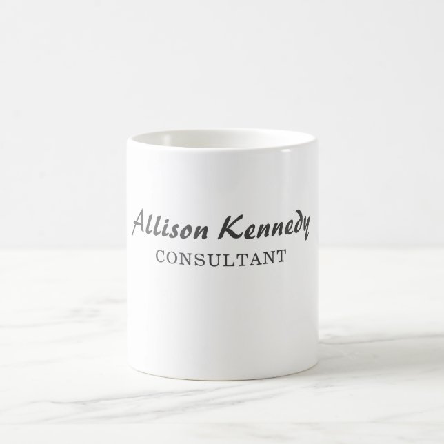 Modernes Minimalistisches Weiß verleiht Ihrem Beru Kaffeetasse (Mittel)