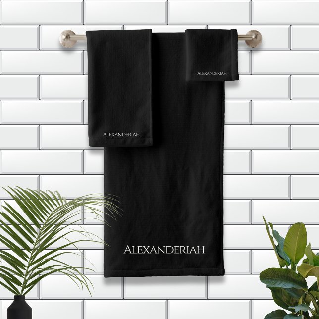 Modernes mit Monogramm Black Name Badehandtuch Set (Von Creator hochgeladen)