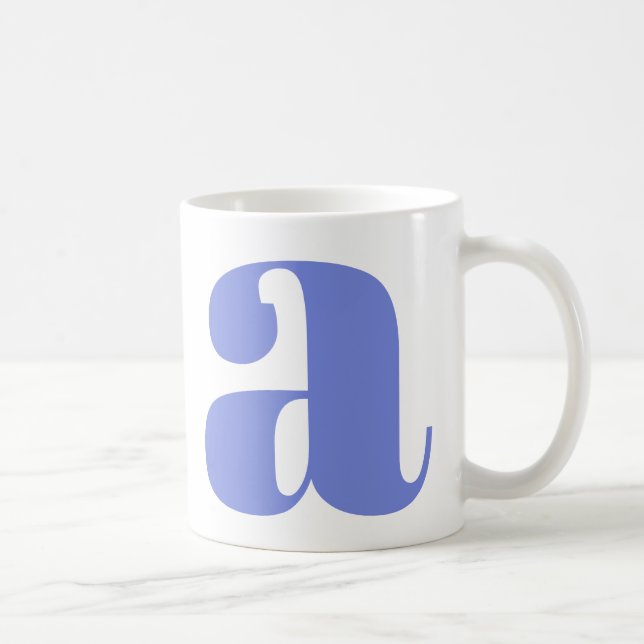 Modernes Monogramm-Anfangsschreiben in Periwinkle Kaffeetasse (Rechts)