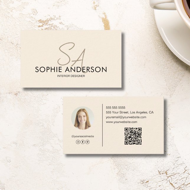 Modernes Monogramm Foto QR Creme Beruflich Visitenkarte (Modern Monogram Photo QR Cream Professional Business Card)