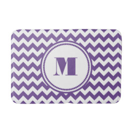 Modernes Monogramm Lila Zickzack Badematte