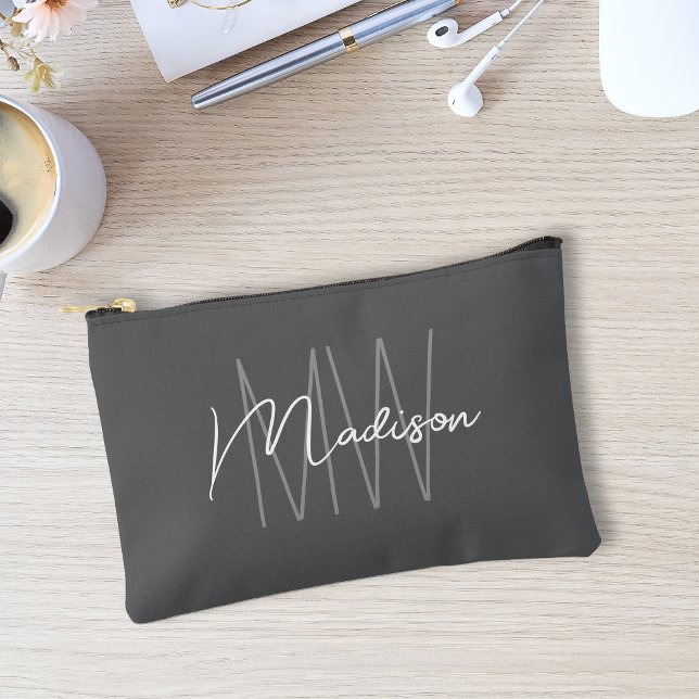 Modernes Monogramm Name Script grau Zubehörtasche (Modern Monogram Name Script Gray Accessory Pouch)