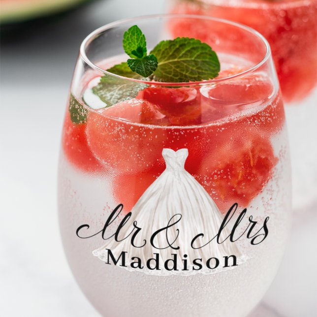 Modernes Mr. & Mrs. Classic White Wedding Dress Weinglas Ohne Stiel (Von Creator hochgeladen)