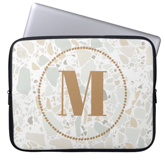 Modernes Muster Monogram Ihr Name Terrazzo Gold Laptopschutzhülle (Vorderseite)